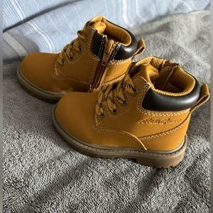 Toddler Boys Boots Size 8
